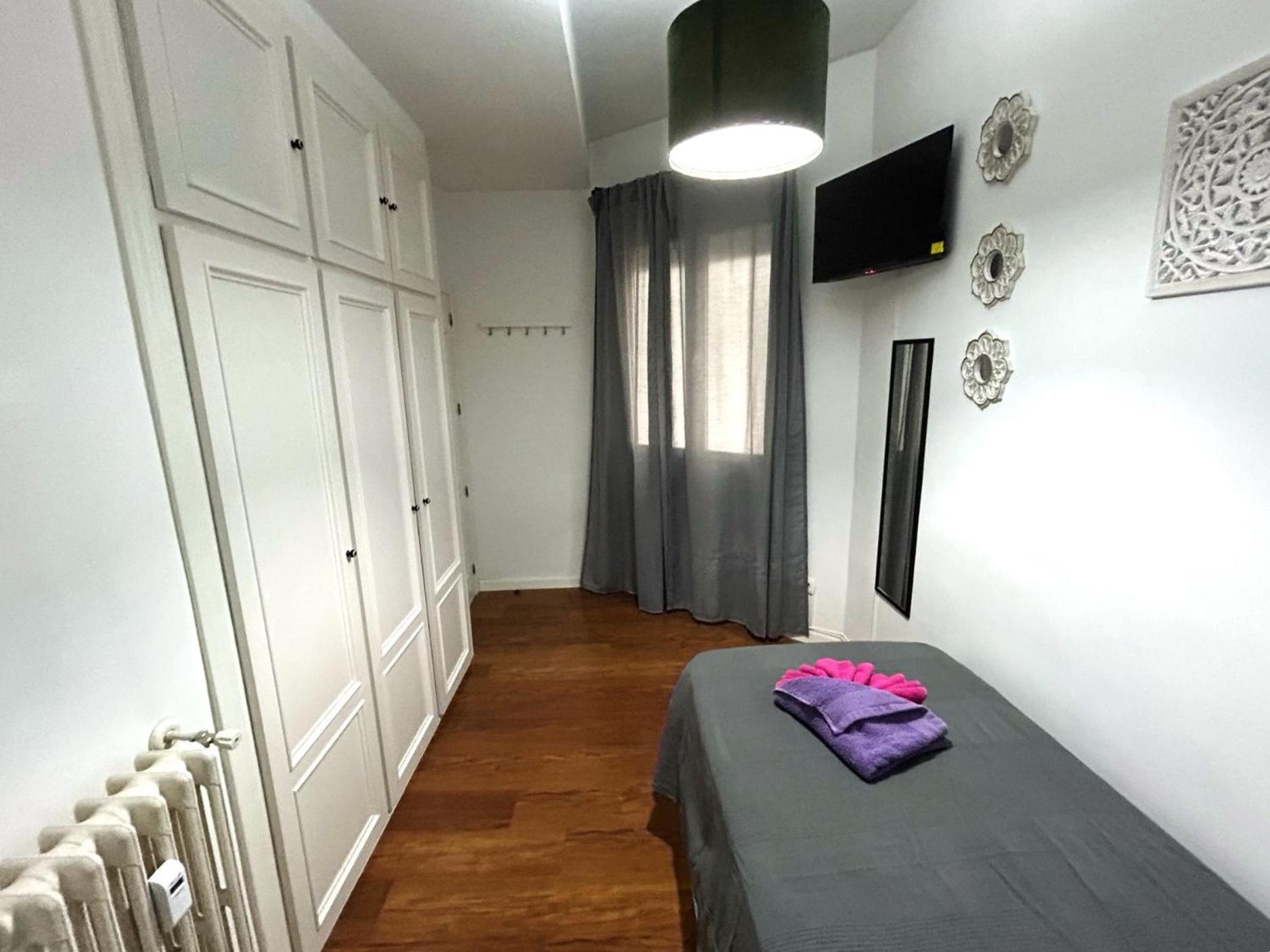Habitaciones Magdalena Madrid Exterior photo
